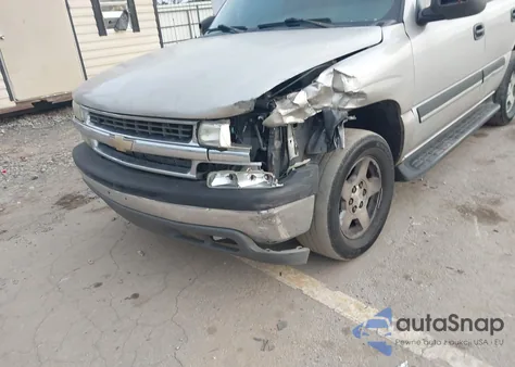 2004 Chevrolet Tahoe Ls z USA, uszkodzony, nr VIN 1GNEC13V64J215903